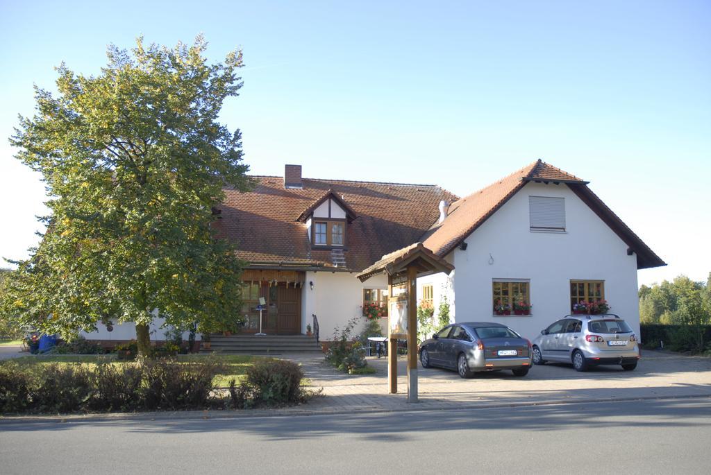 Gasthaus-Pension Hofmann Oberdachstetten Exterior photo